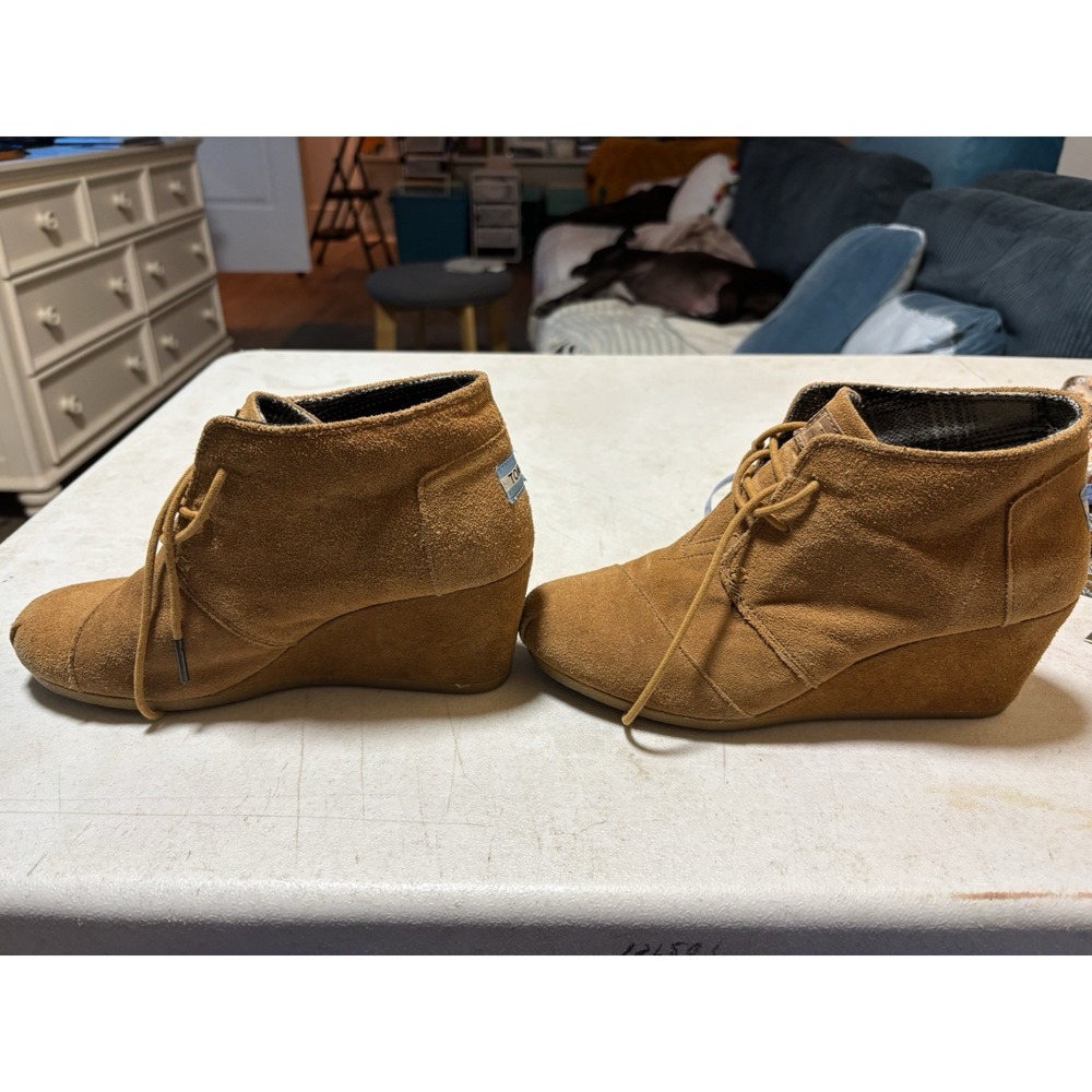 Toms Womens Brown Suede‎ Brow  Ankle Booties Size 9 Wedge Heel Lace Up